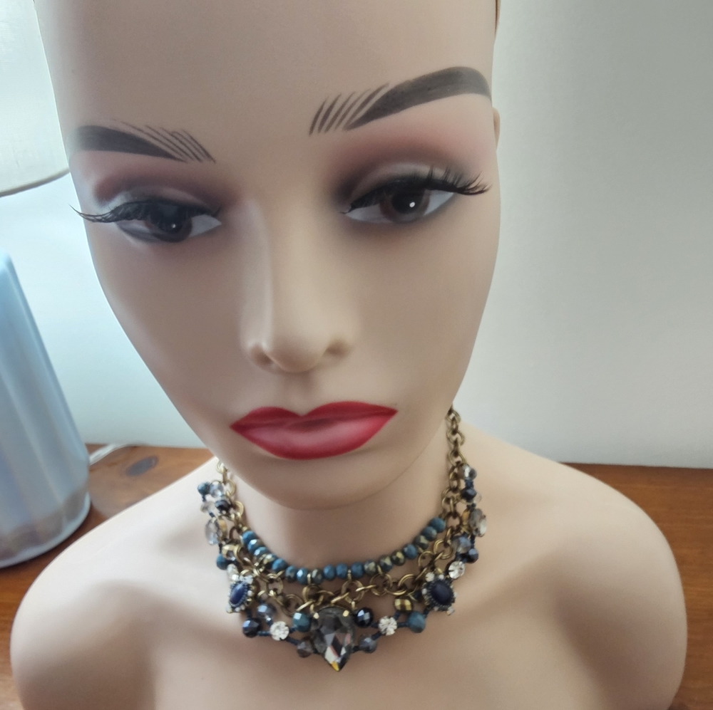 Statement Necklace - Picture 2 of 5
